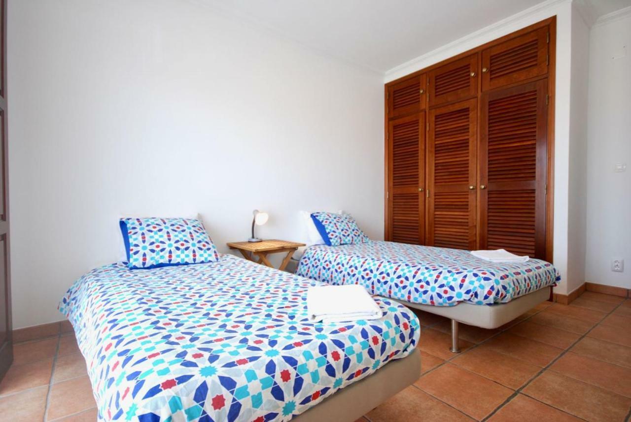 Casa Pedro - Baleal Beach, Balcony, Pool Exterior photo